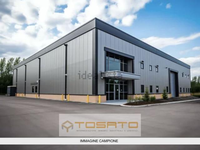 Capannone in affitto di 1000 m²