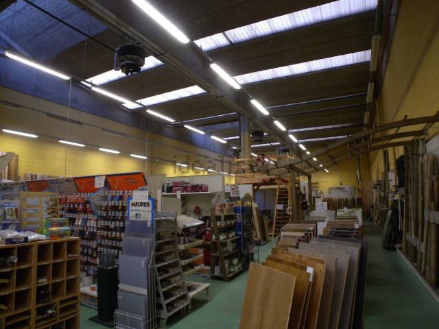 Capannone in affitto di 1000 m² in Corso Lombardia, 71