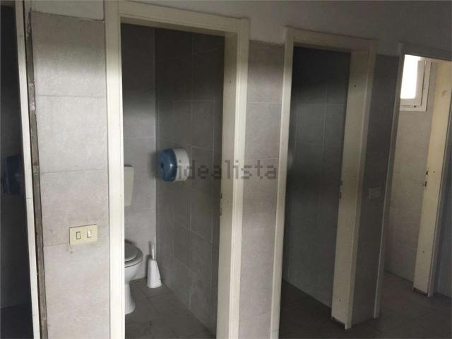 Capannone in affitto di 1000 m² in Via Godo