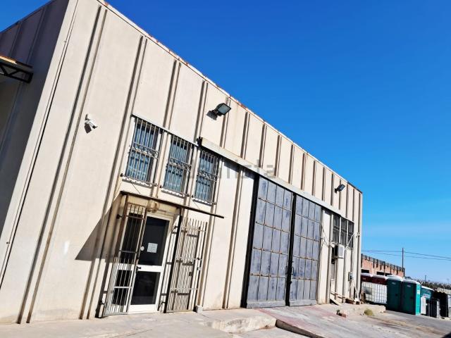 Capannone in affitto di 120 m² in Contrada Spalla