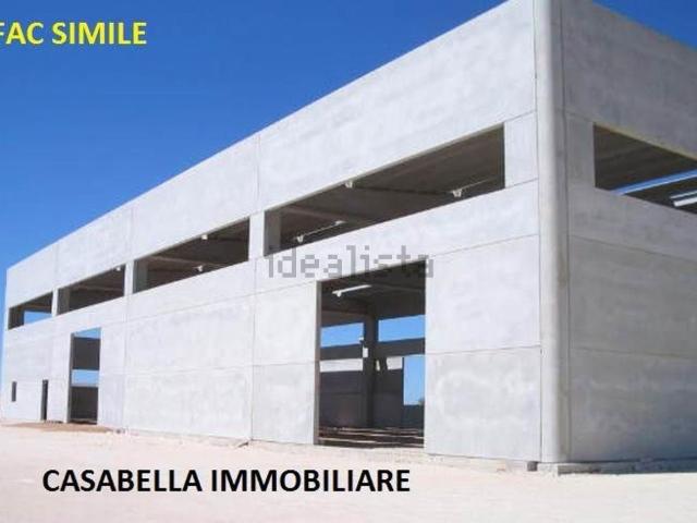 Capannone in affitto di 140 m²
