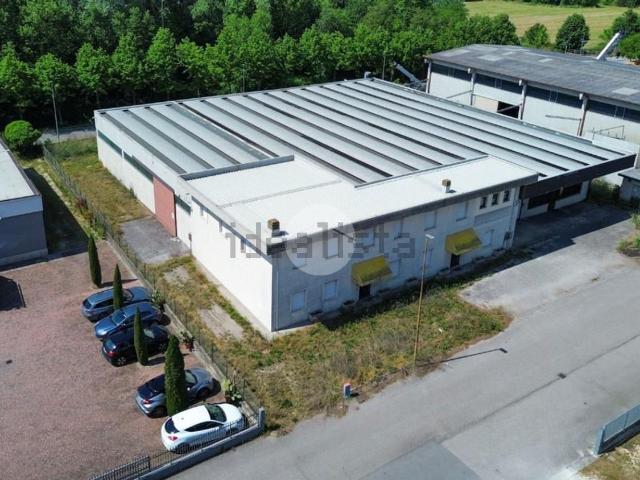 Capannone in affitto di 1500 m² in Via Irlanda, 6