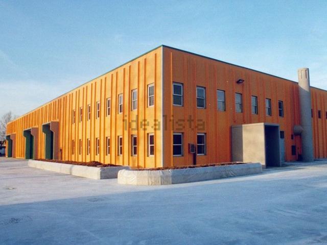Capannone in affitto di 1500 m² in Via Principale
