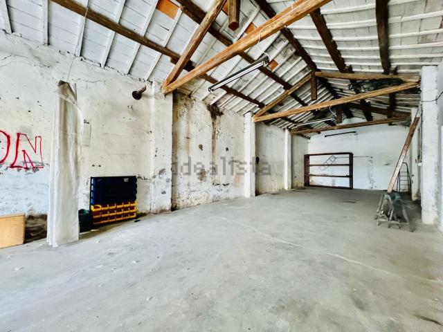Capannone in affitto di 150 m² in Via Pianelle