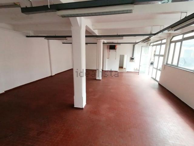Capannone in affitto di 170 m² in Piazza A. Manzoni, 2