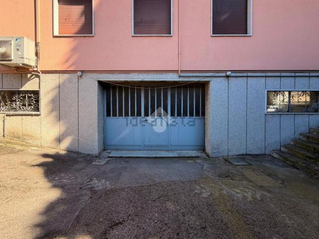 Capannone in affitto di 220 m² in Via Guglielmo Marconi, 1