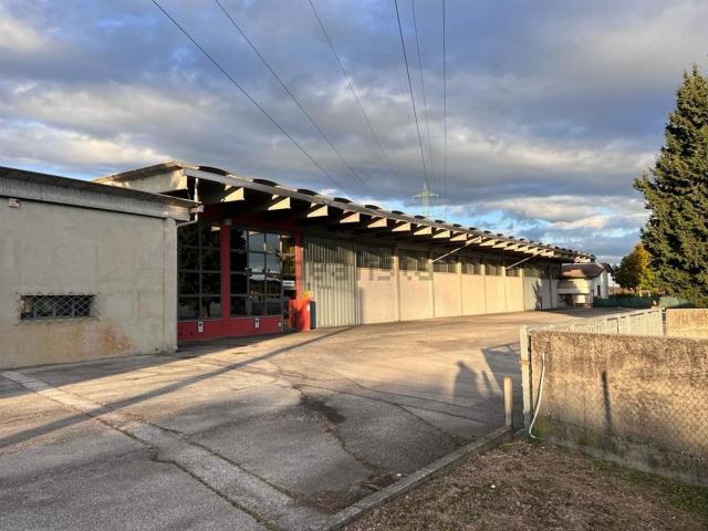Capannone in affitto di 2300 m² in Via Nardi