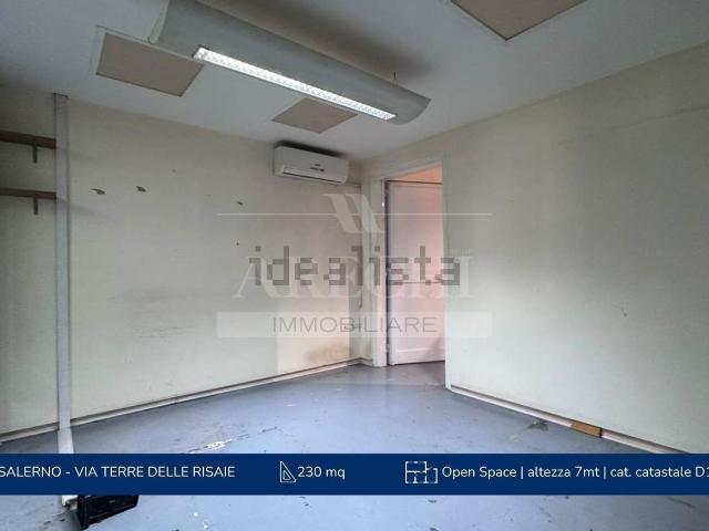 Capannone in affitto di 230 m²