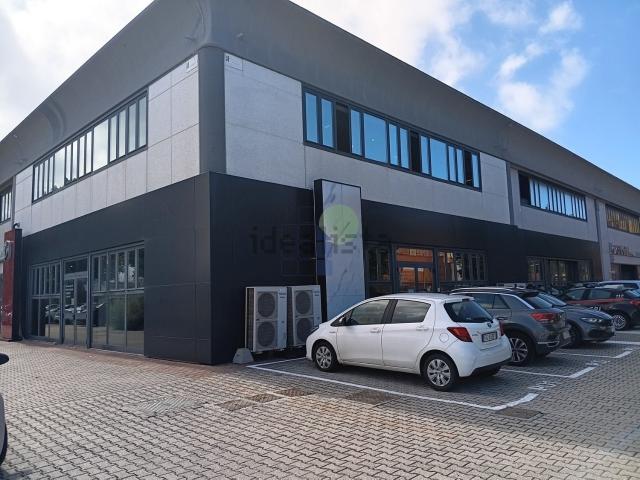 Capannone in affitto di 2500 m² in Via Firenze, 9