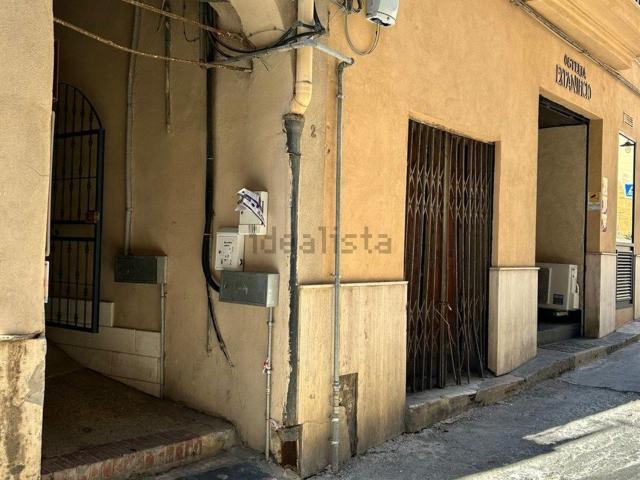 Capannone in affitto di 25 m² in Via Giuseppe Garibaldi