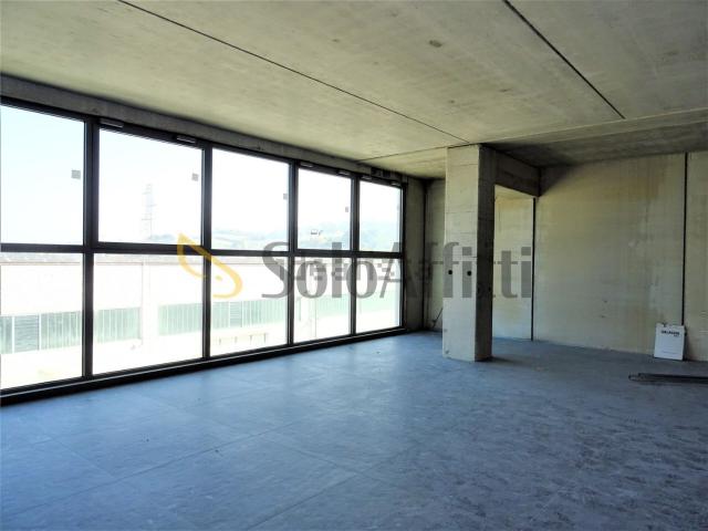 Capannone in affitto di 280 m²
