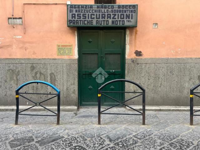 Capannone in affitto di 34 m² in Via Marco Rocco, 17