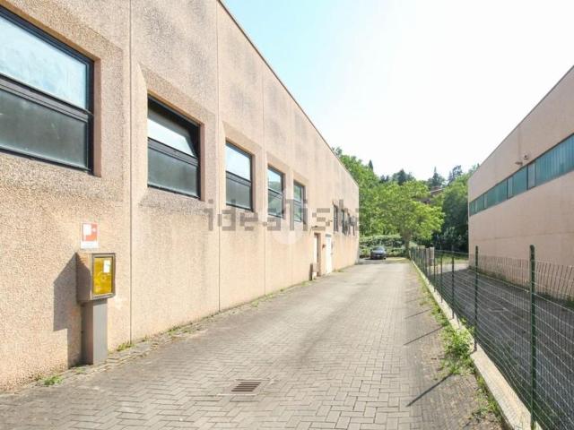 Capannone in affitto di 370 m² in Via Statale, 467
