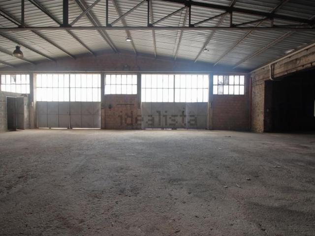 Capannone in affitto di 390 m² in Via Rimembranze, 62