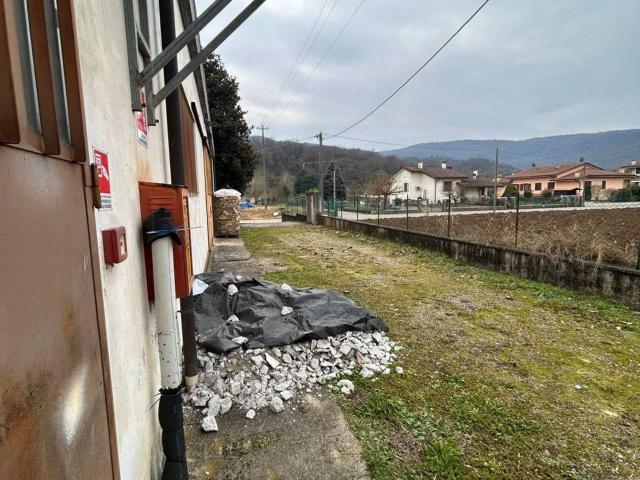 Capannone in vendita a Altavilla Vicentina