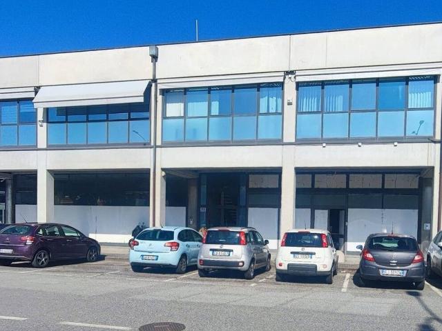 Capannone in vendita a Buttigliera Alta