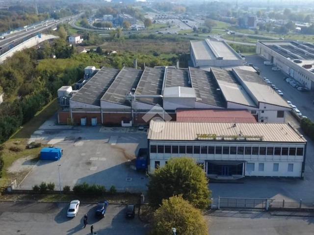 Capannone in vendita a Brescia