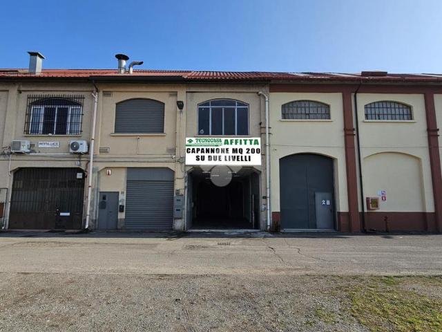Capannone in vendita a Cusano Milanino