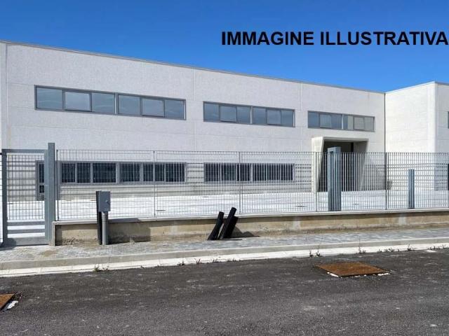 Capannone in vendita a Calenzano