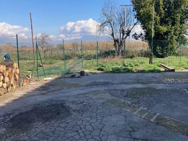 CAPANNONE in VENDITA a CAMPI BISENZIO SANT'ANGELO A LECORE