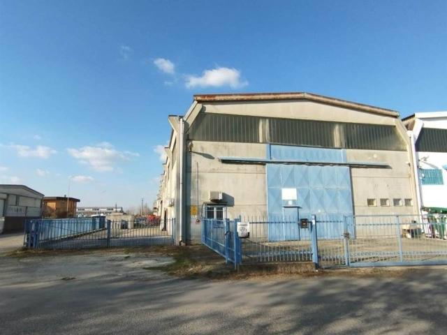 Capannone in vendita a Casalpusterlengo