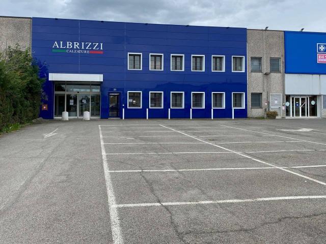 Capannone in vendita a Castelfranco Emilia