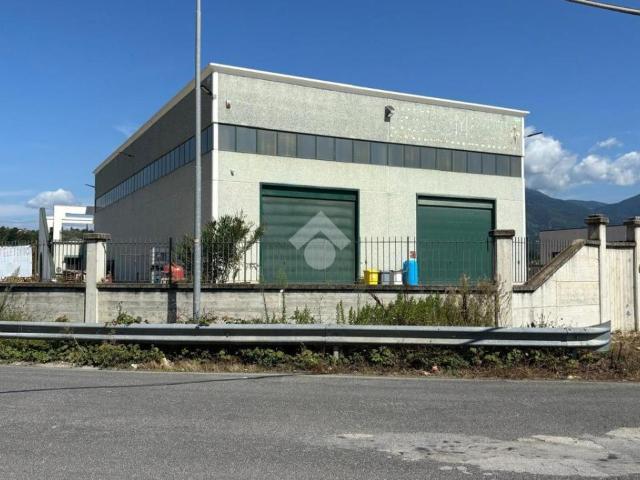 Capannone in vendita a Castelliri