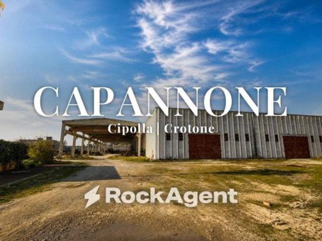 Capannone in vendita a Crotone
