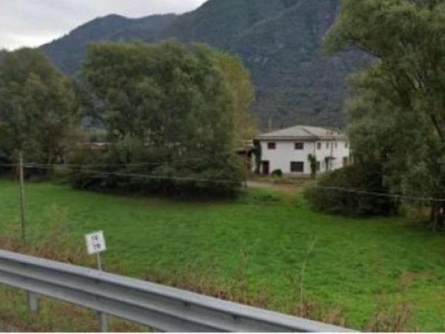 Capannone in vendita a Darfo Boario Terme