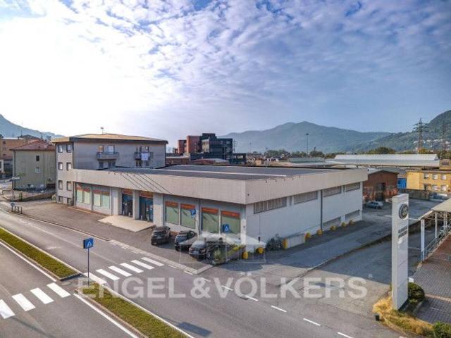 Capannone in vendita a Lecco
