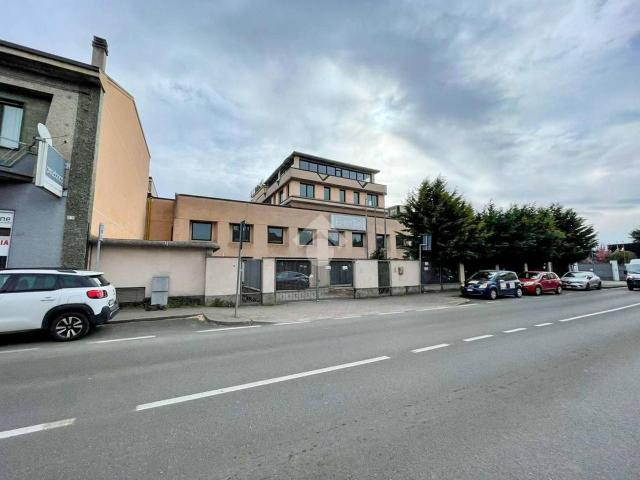 Capannone in vendita a Lissone
