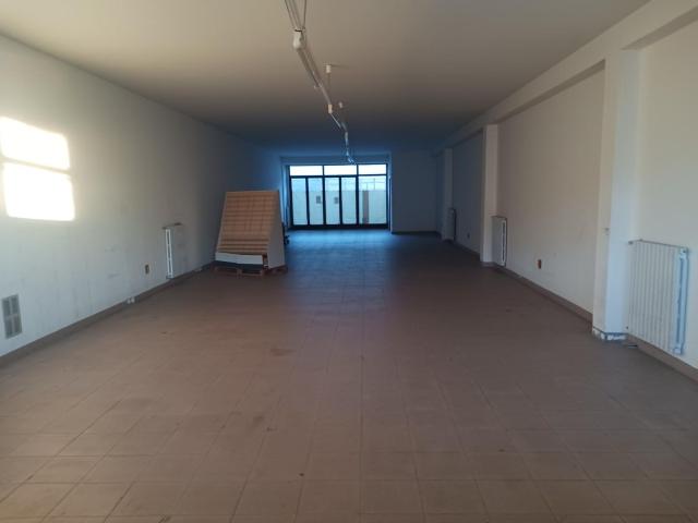 Capannone in Vendita a Pontedera