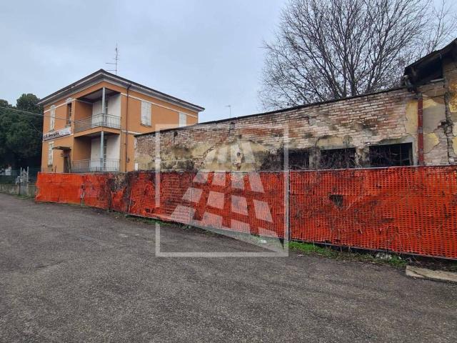 Capannone in vendita a Reggio Emilia
