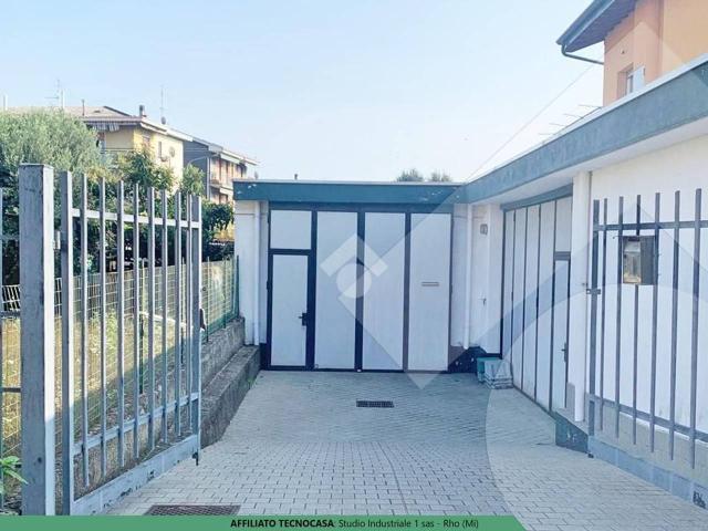 Magazzino in vendita a Rho
