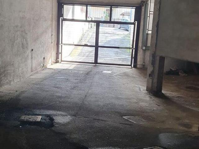 Capannone in vendita a Roma