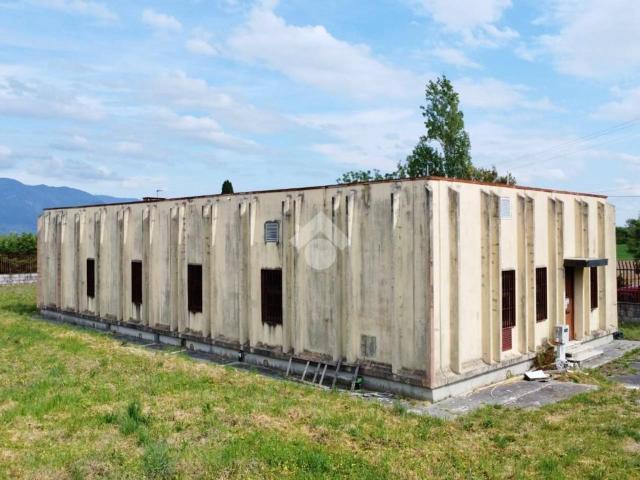 Capannone in vendita a San Giuliano Terme