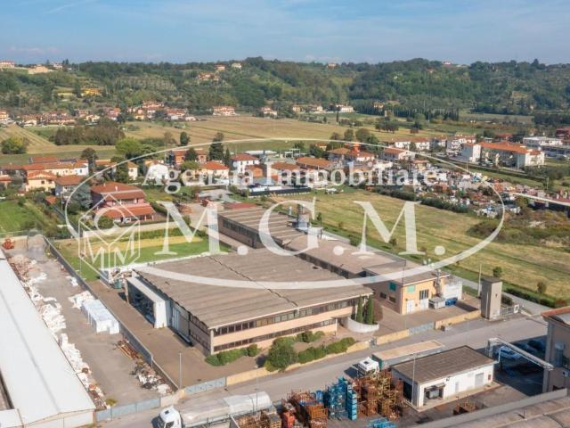 Capannone in vendita a Santa Maria A Monte