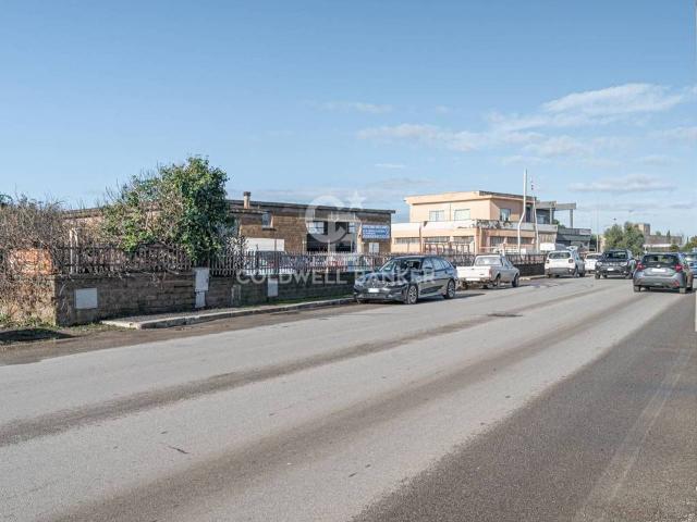 Capannone in vendita a Tarquinia