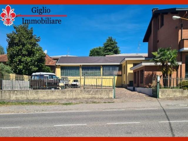 Capannone in vendita a Tradate