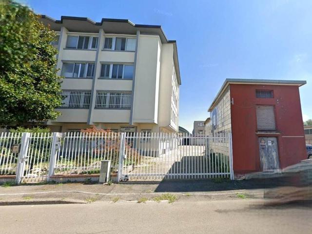 Capannone in vendita a Trezzano Sul Naviglio