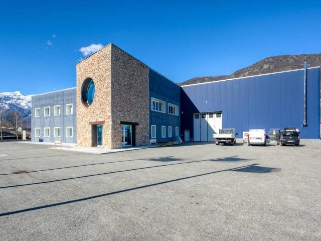 Capannone in vendita a Villar Focchiardo