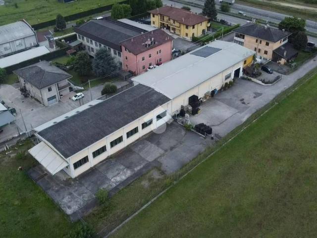 Capannone in vendita a Zevio