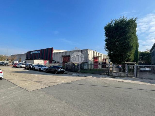 Capannone in vendita di 420 m² in Via Marco Polo, 18