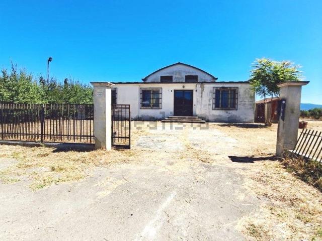 Capannone in vendita di 435 m²