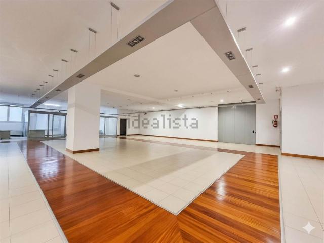 Capannone in vendita di 5000 m²
