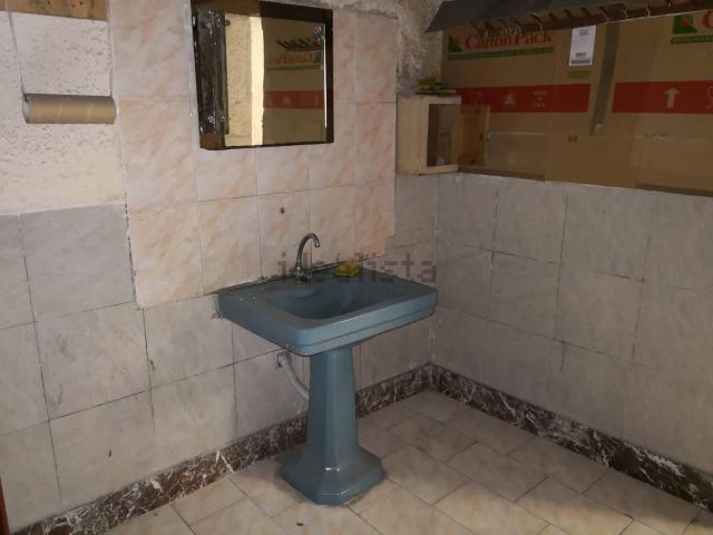 Capannone in vendita di 500 m²