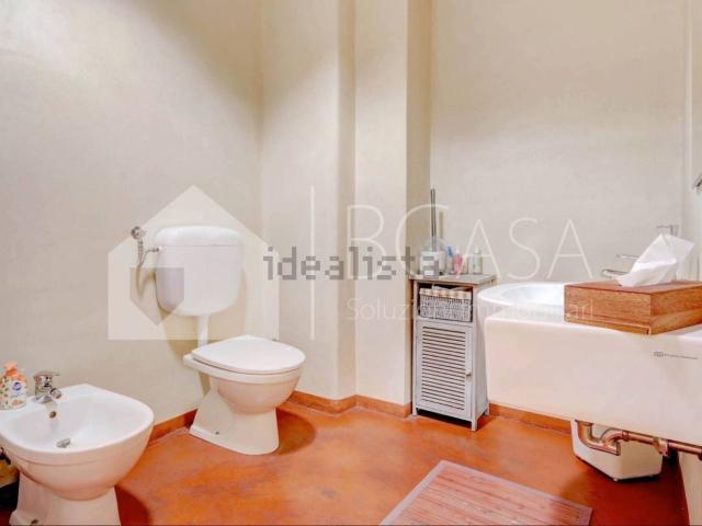 Capannone in vendita di 560 m²