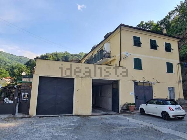 Capannone in vendita di 560 m² in Via Piero Calamandrei