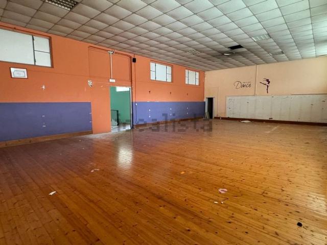 Capannone in vendita di 600 m²