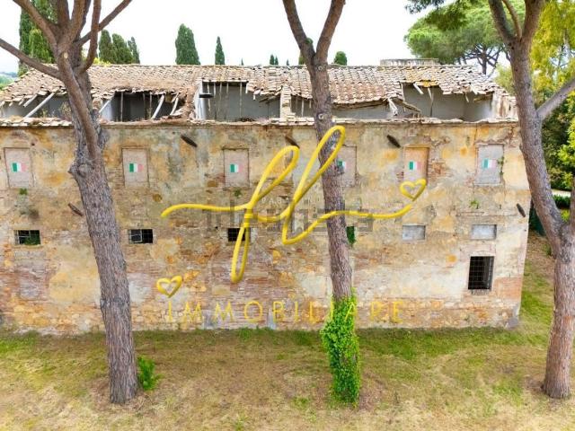 Capannone in vendita di 642 m²